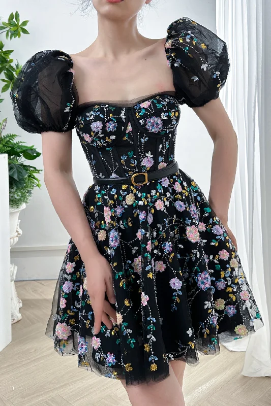 Corset Beaded Floral Mini Dress with Short Puff Sleeves Glamorous Wedding Dress