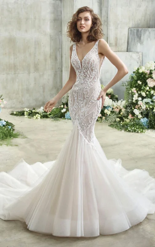 Ellie Classic Bridal Dress