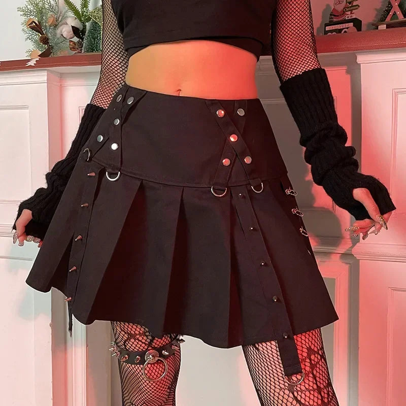 Gothic Diablo Harajuku Personality Spice Rivet Metal Buckle Streamer Low Waist A Version Short Pleated Skirt Mini Skirt Outfit