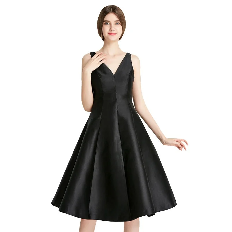 Black Retro Pleated V-neck Dress Knitted unclassified dresses