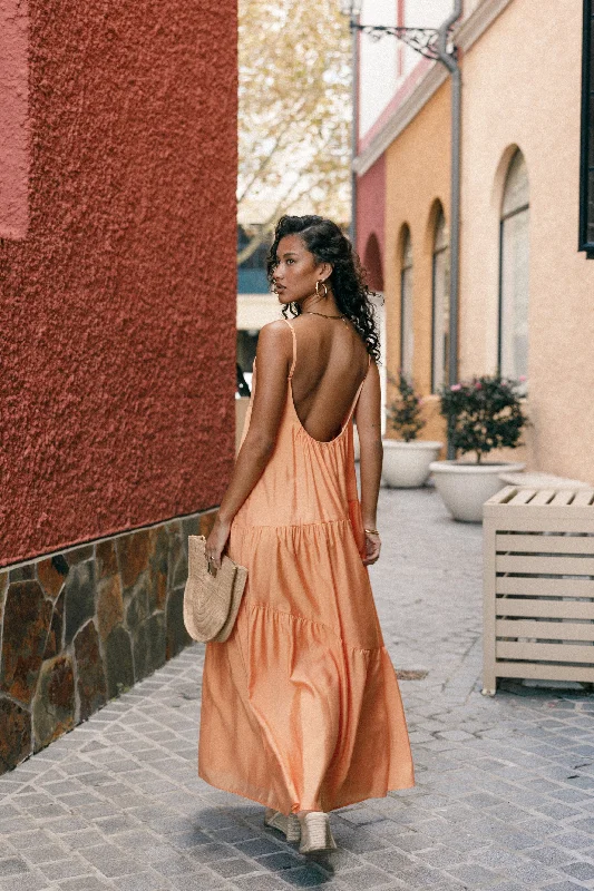 Bennie Midi Dress - Orange Trendy Midi Look